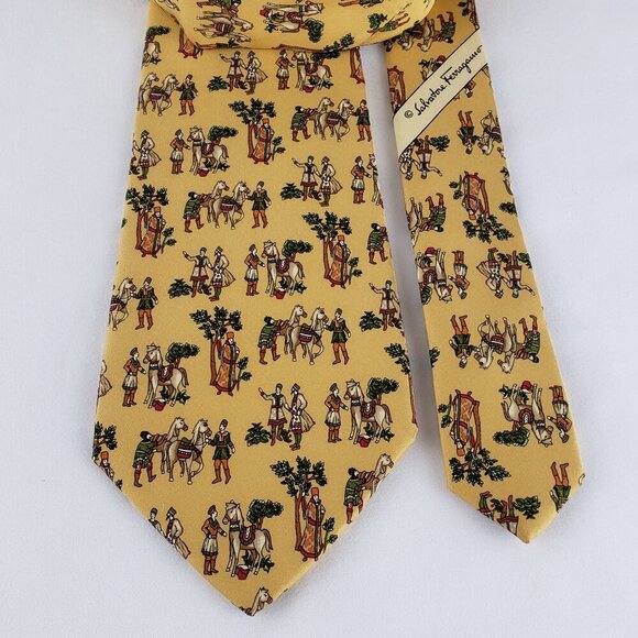 Salvatore Ferragamo Yellow Silk Mens Tie 3.75"x57".  Horse Theme - Picture 6 of 6